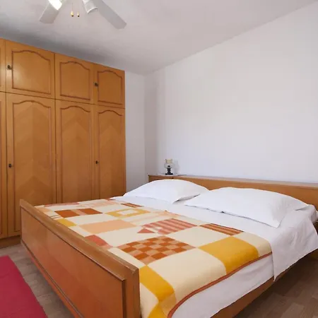 Apartament Mile